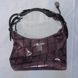 Vintage Dooney & Bourke Purple Croc Embossed leather shoulder bag